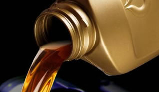 Автомобильное моторное масло для Форд, Рено и Лада Ларгус в Липецке